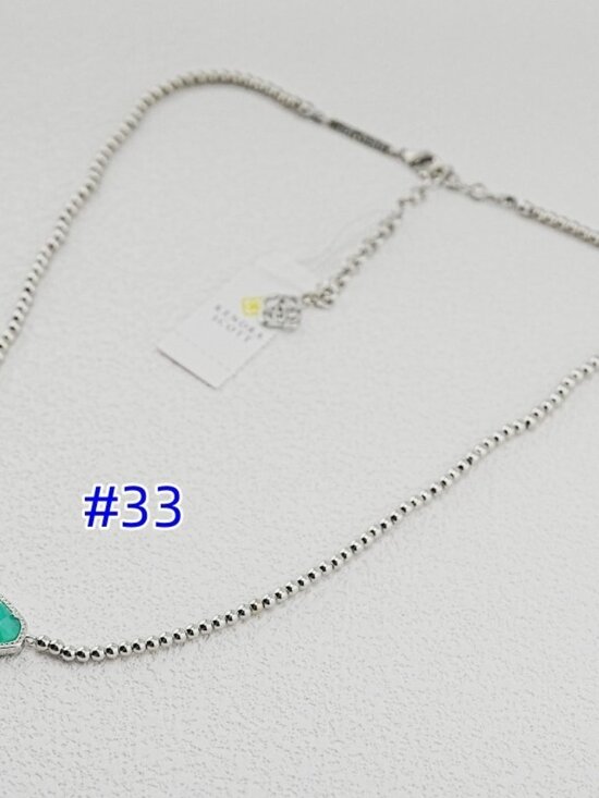 Kendra Scott Necklace - Picture 1 of 1